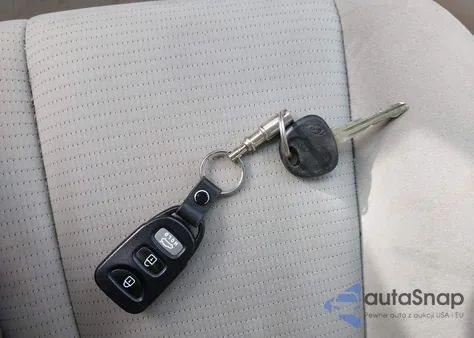 2008 Hyundai Sonata Gls z USA, uszkodzony, nr VIN 5NPET46C48H360845